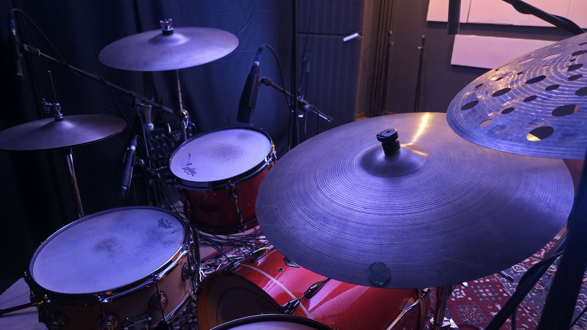 Estudio BBO Records - bata platillo